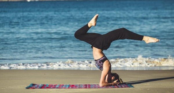 Как начать заниматься йогой дома «с нуля» самостоятельно